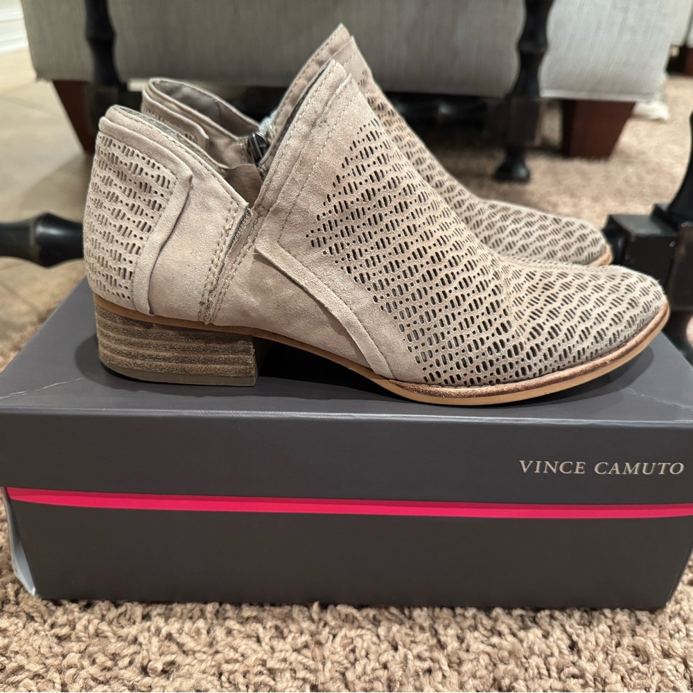 Vince Camuto Women's Cream Perforated Ankle Booties